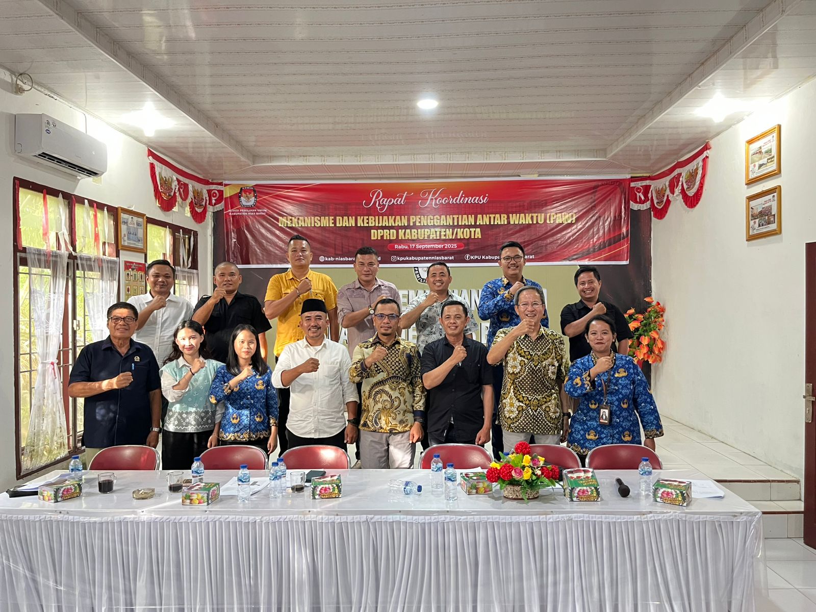 Bawaslu Nias Barat Tegaskan Pentingnya Sosialisasi Mekanisme PAW DPRD