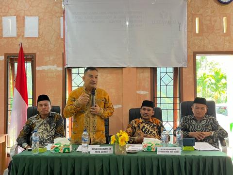 Pengarahan dan Pembukaan kegiatan secara resmi oleh Anggota Bawaslu Provinsi Sumatera Utara Romson Poskoro Purba, ST., S.H.