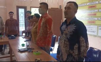 Bawaslu Kabupaten Nias Barat Nyanyikan Lagu Kebangsaan Indonesia Raya Secara Rutin