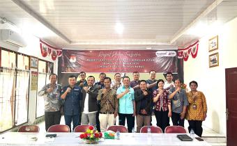 Bawaslu Hadiri Rapat Pleno PDPB Triwulan III Tahun 2025 di KPU Nias Barat
